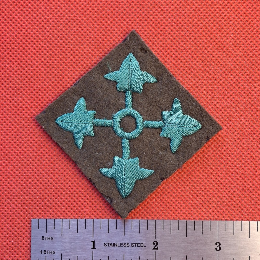 US Army Authentic WW2 Theatre made 4th Infantry Division Patch