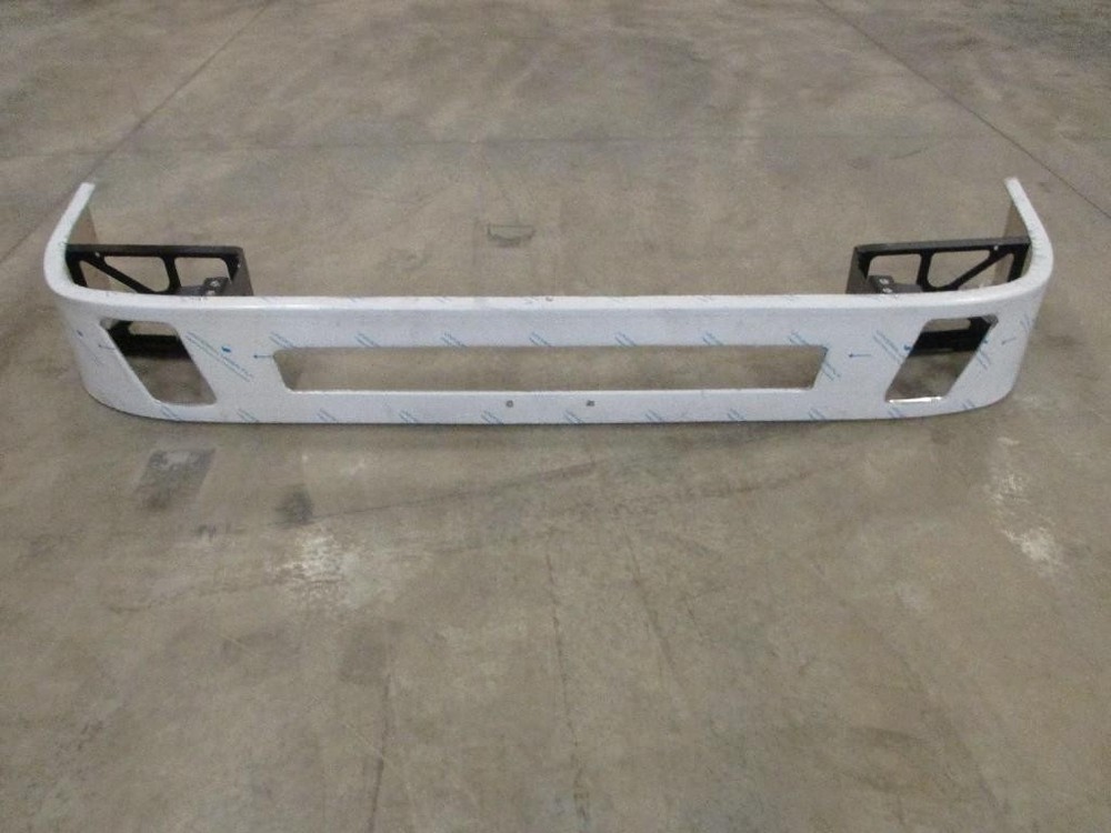 Volvo VNL Bumper