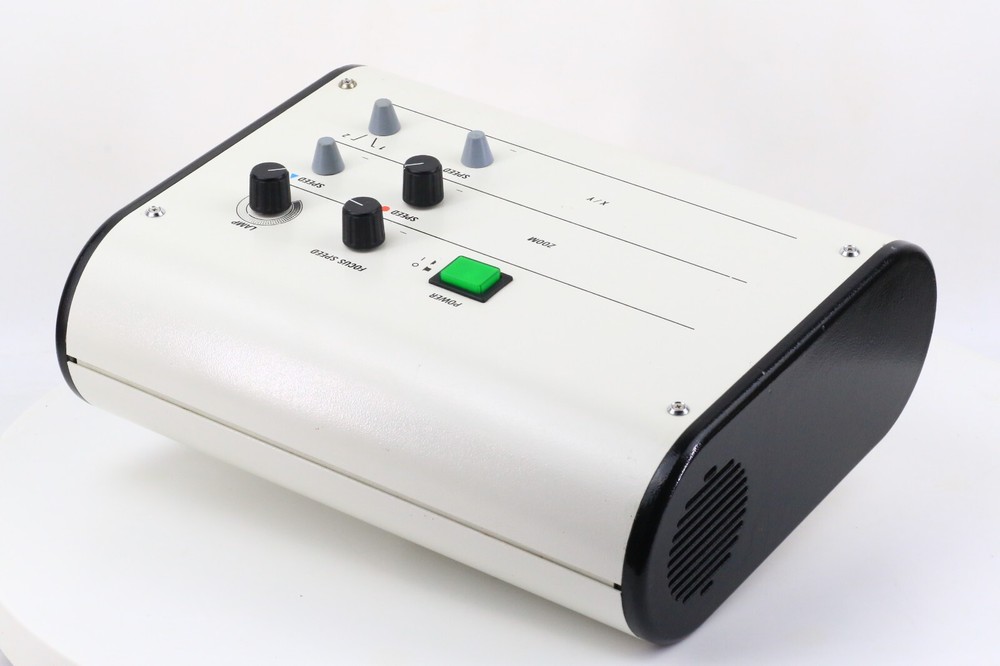 LEICA TYPE MEL61 SURGICAL MICROSCOPE LIGHT SOURCE CONTROL UNIT M695 / 445497