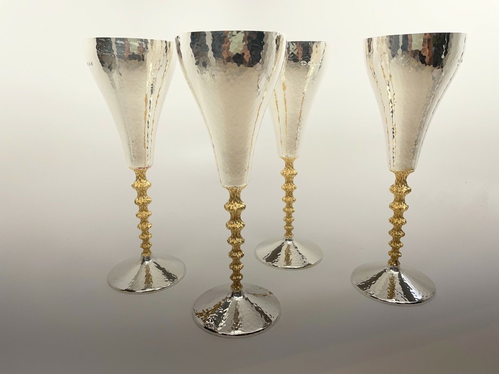 Stuart Devlin Silver & Silver Gilt Gilt Wine goblets 1979 4