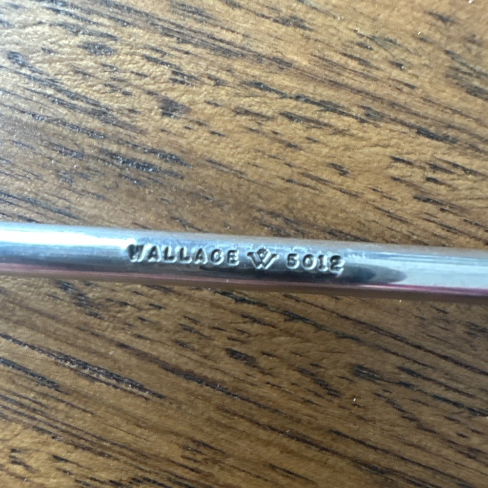Wallace Silversmiths 5012 Silver plate Candle Snuffer