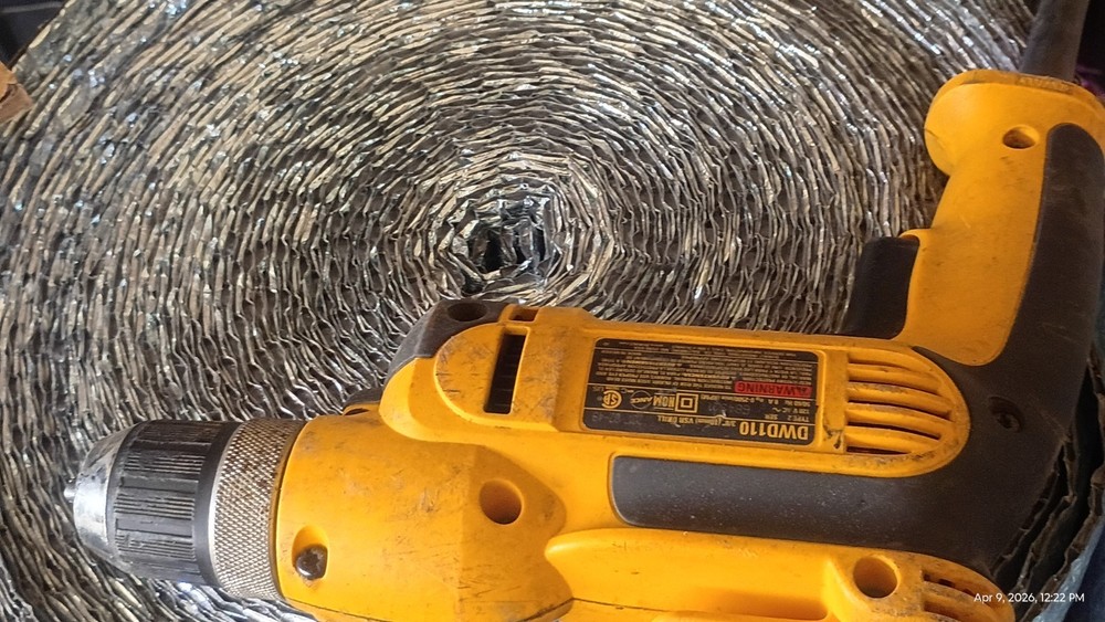 DEWALT DWD110 3/8 Corded Drill Variable Speed Reversible .Tested👍