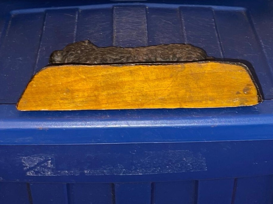 Cast Iron Left Facing Ram Doorstop