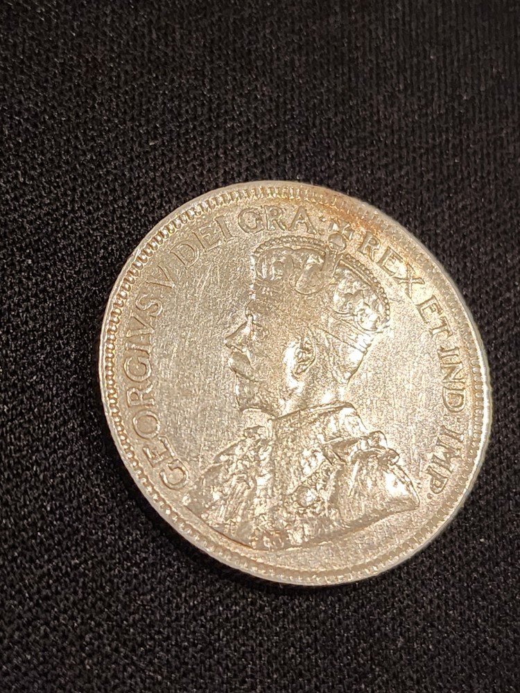 1917 Canada 25 Cents Silver Coin