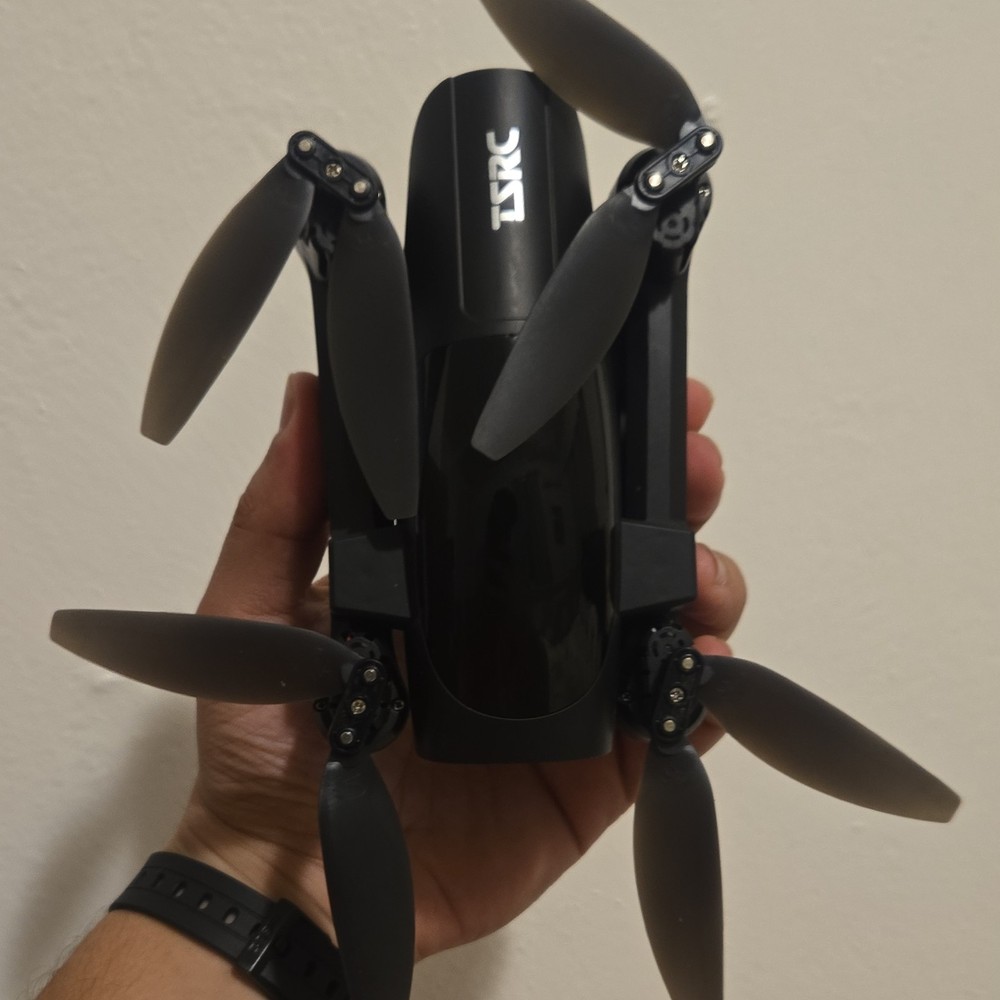 TSRC A5 Foldable RC Quadcopter Drone with Controller & Carrying Case