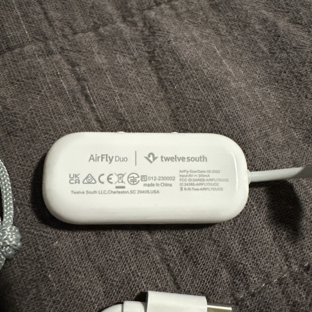 Twelve South AirFly Duo Bluetooth Wireless Transmitter - Tested, w/ Bag & Cable