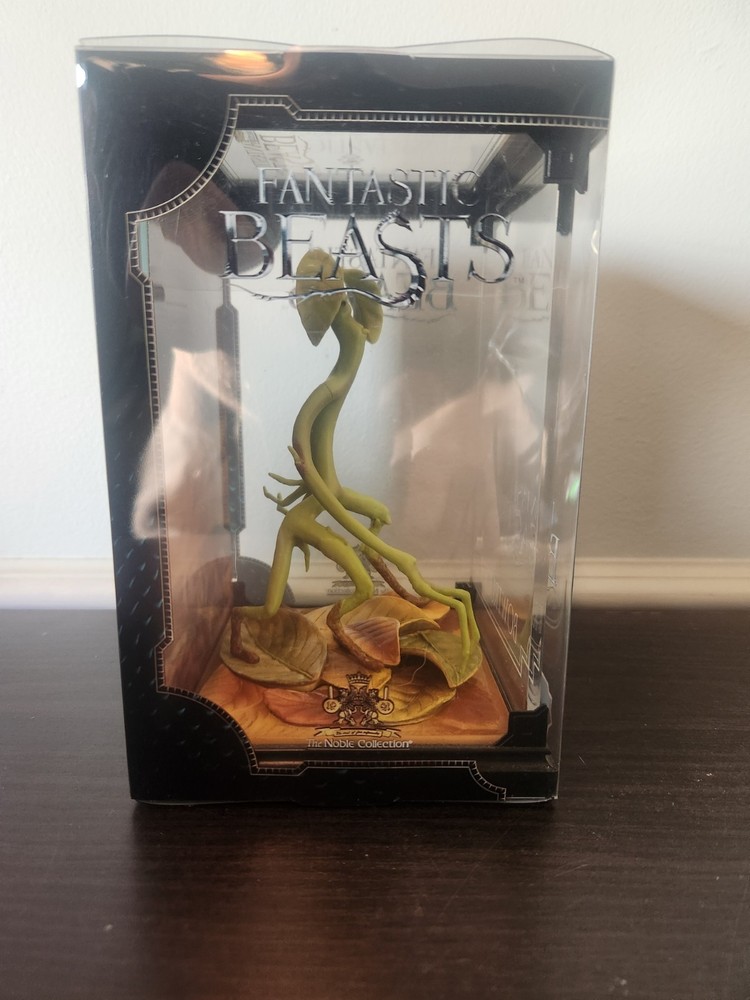 FANTASTIC BEASTS BOWTRUCKLE MAGICAL CREATURE FIGURE