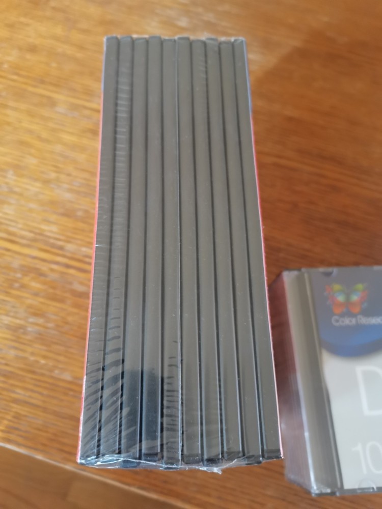 Various DVD/CD Movie cases 10 Pack