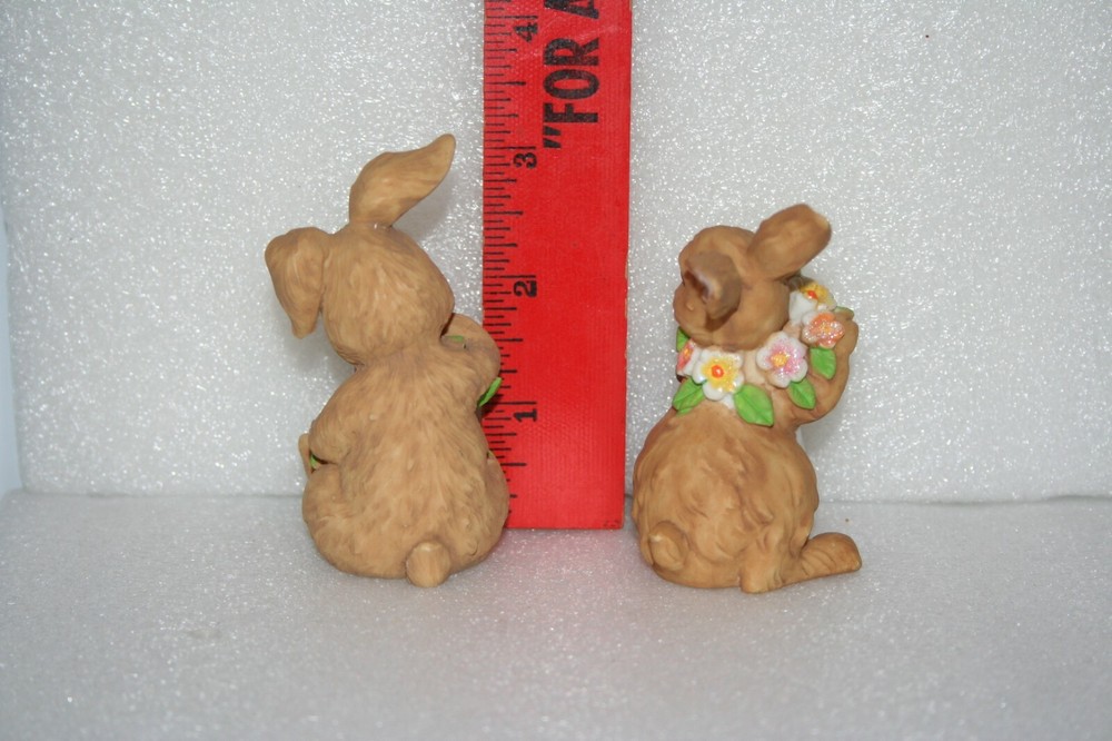 Set 2 Bunny Rabbit Figurines Holding Flowers Glitter Accents Springtime Easter