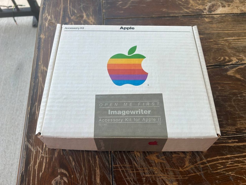 Apple ImageWriter II Accessory Kit w/ Manuals, Cables & Diskware Vintage