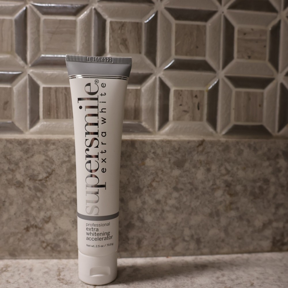 SUPERSMILE EXTRA WHITE PROFESSIONAL EXTRA WHITENING ACCELERATOR 2.5 OZ
