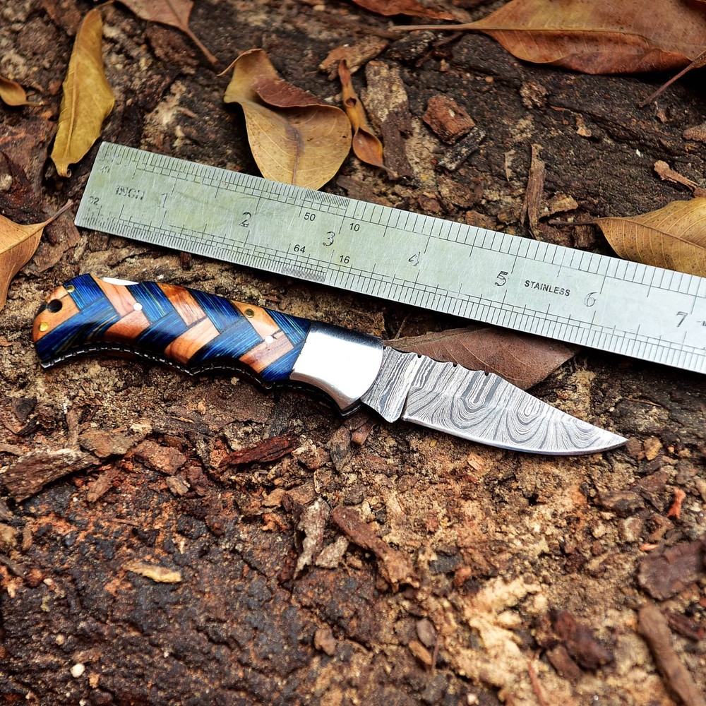 Premium EDC Masterfully Handcrafted Damascus Steel Folding Blade Pocket Knife