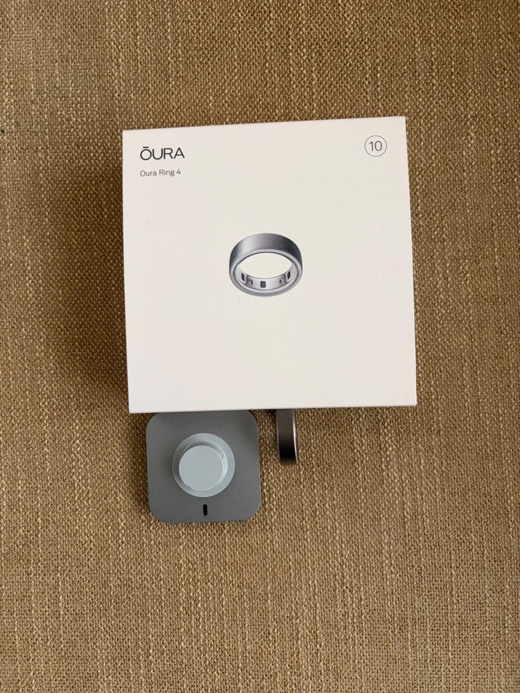 oura ring 4 size 10 brushed silver
