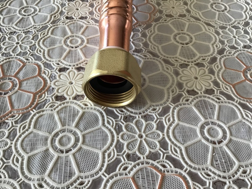 Copper Water Heater Connector 3/4"FIP*3/4" Sweat *18"