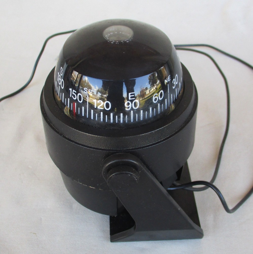 Aqua Meter Model A90 Marine Boat Compass With Bracket