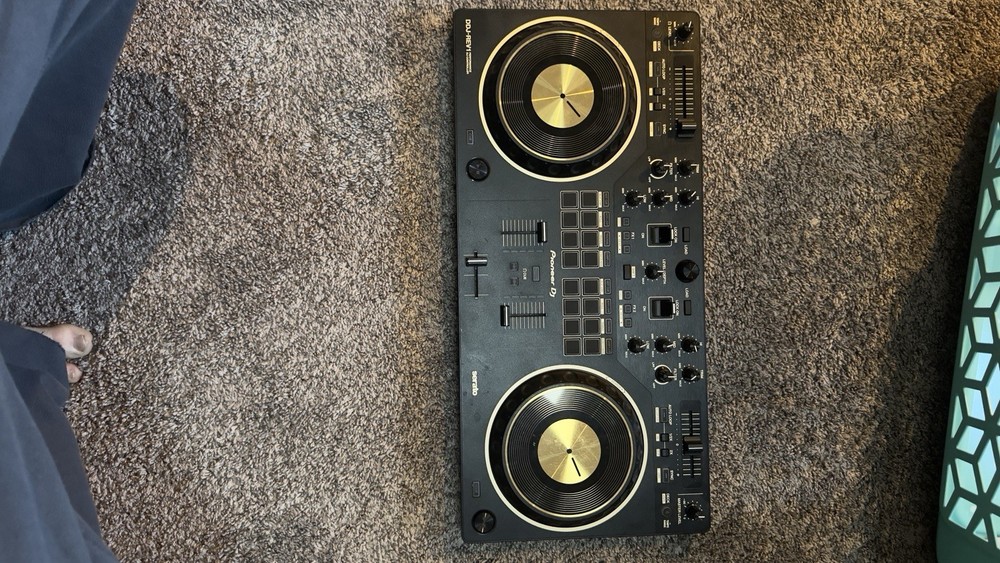 Pioneer DDJ Rev1 Digital Turntable DJ Controller USB Port