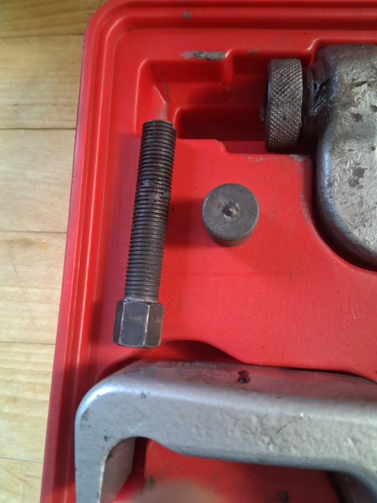 Air Brake Service Kit. Tools used