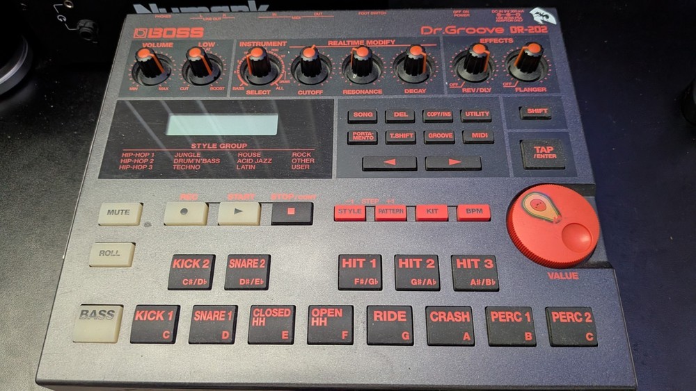 Boss DR-404 Drum Machine – Performer’s Unit / Cosmetic Mods / Read Description