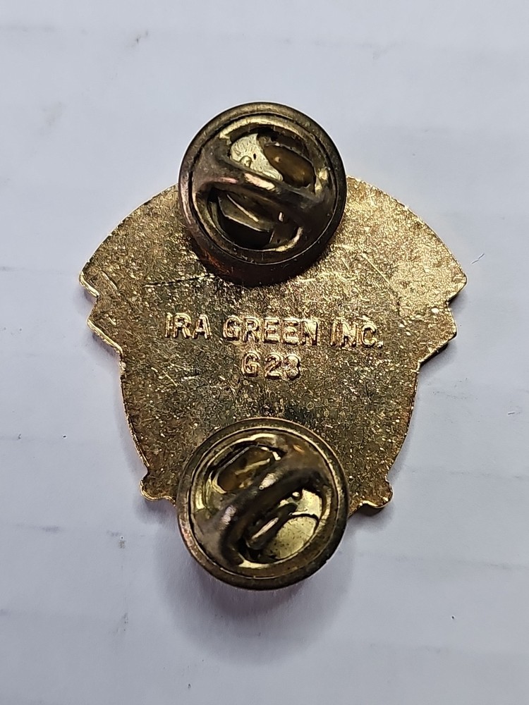 US Army Distinctive Unit Insignia 9th Signal Command Unit Crest Pin.