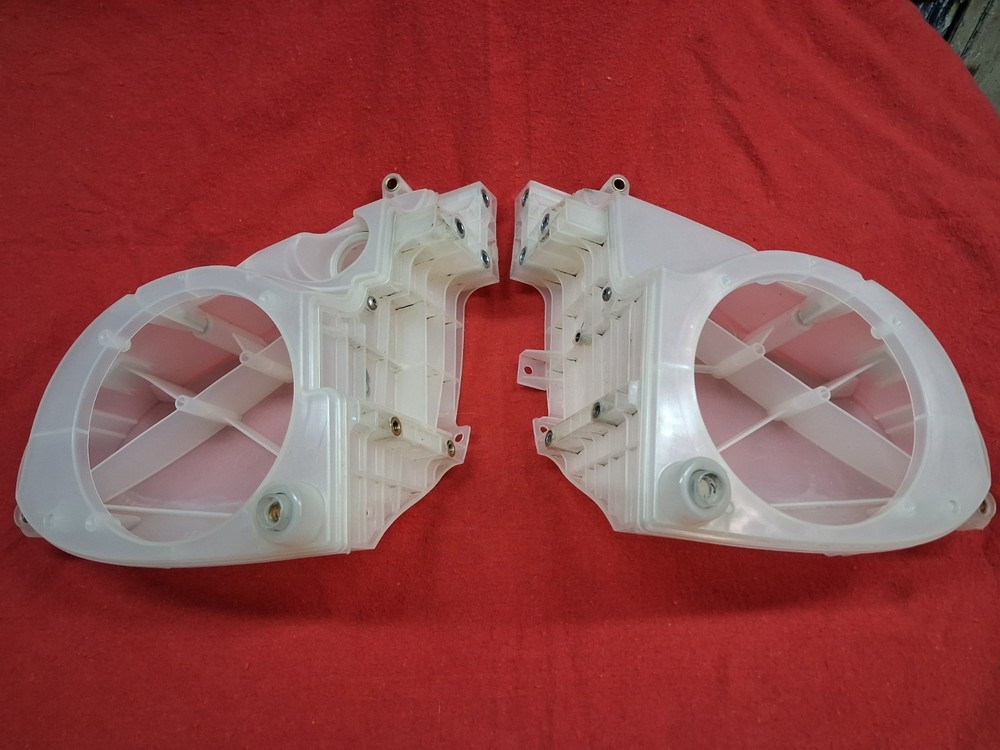 Harley Davidson Left and Right Speaker Enclosure Used