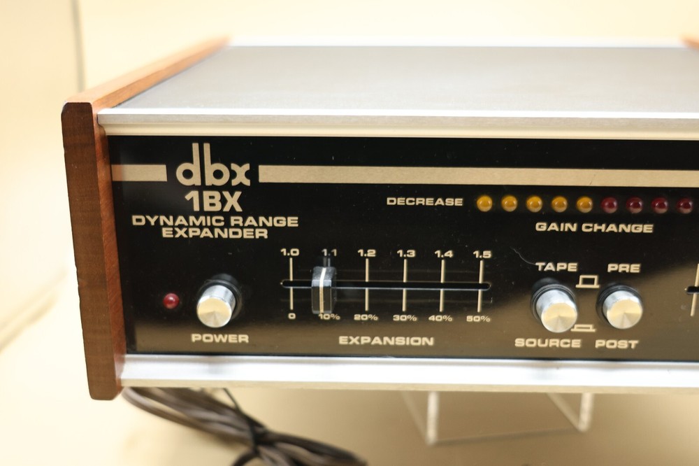 DBX 1BX Dynamic Range Expander- Newton, MA. Dut's Deals