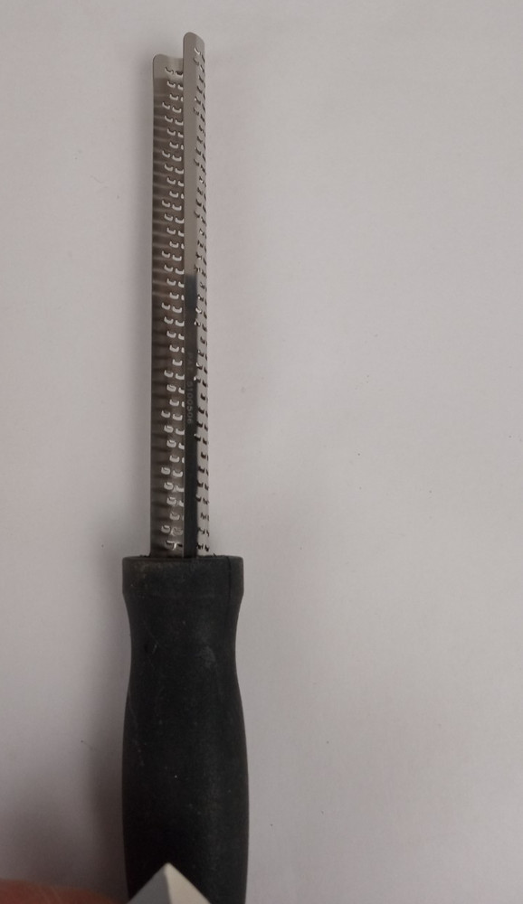 The Original Microplane Spice Grater, Sharper Cutting Tools Model 40016