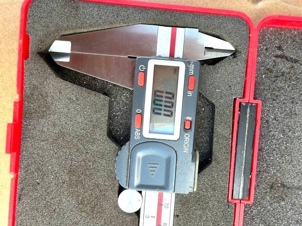 Spi 11-963-6 ABSOLUTE Digital Caliper