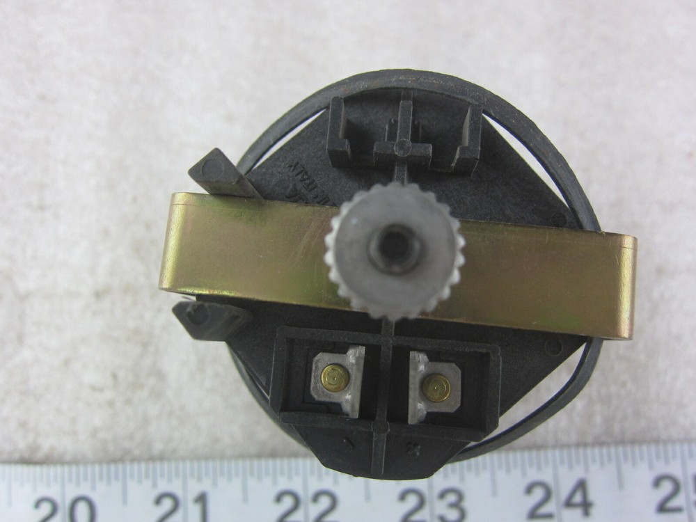 Curtis 12729-06 Hour Meter, Used