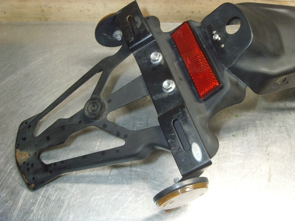 BENELLI BN 125 2024 REAR NUMBER PLATE HOLDER