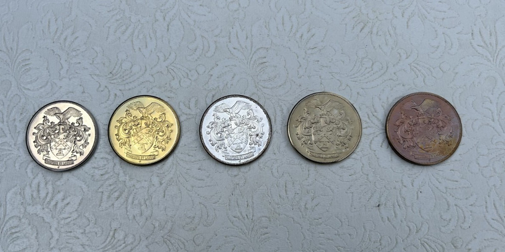 5 ) 1966 The Franklin Mint Coins