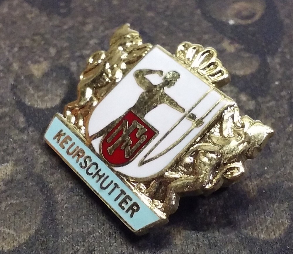 Keurschutter Archery pin badge