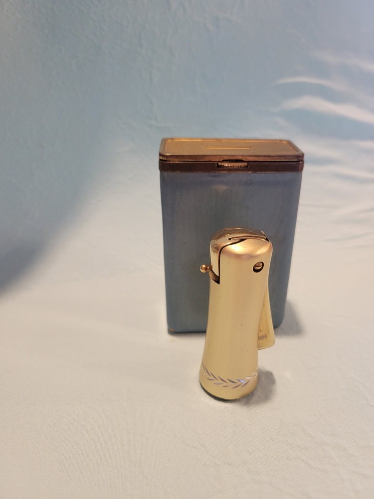 Rare Ronson Gold Color Lighter and Mellow Touch Cowhide Case.