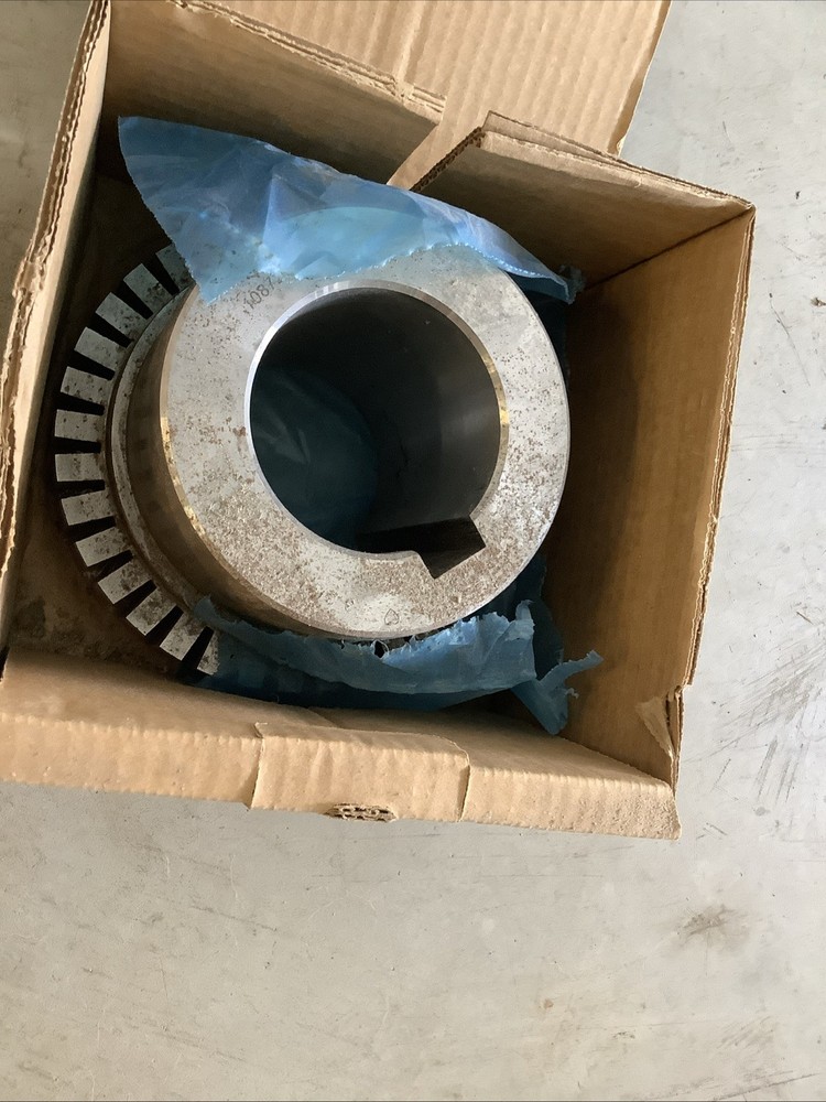 Rexnord Coupling 91041000 Bore 3.37500