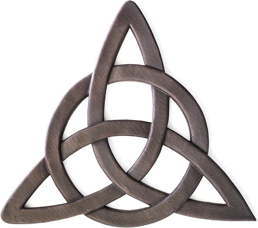 Rustic Brown Metal Irish Trinity Knot Wall Hanging