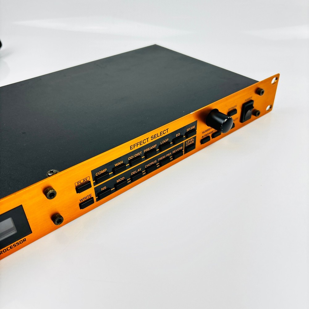 BOSS GX-700 Guitar Effects Processor Digital Multi Effector W/AC adapter Tested