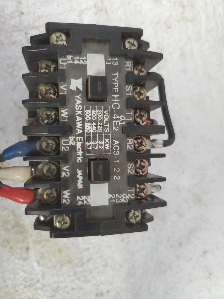 Yaskawa HC-4E2 Dual 3-phase Contactor