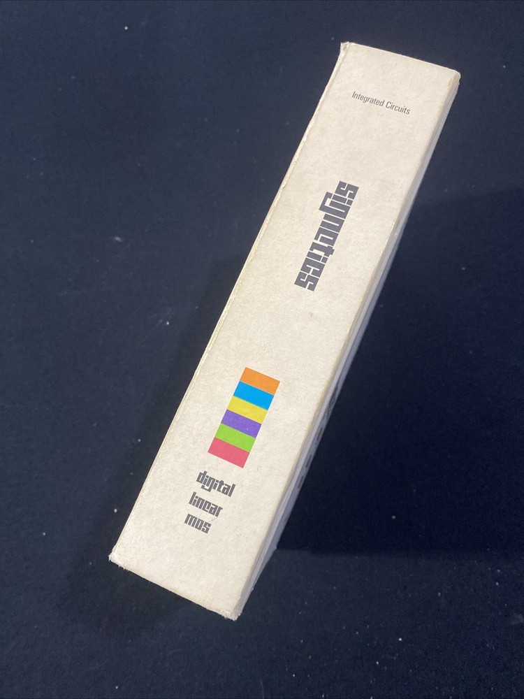 Data Book Signetics Volume Digital Linear MOS Analog Applications 1974