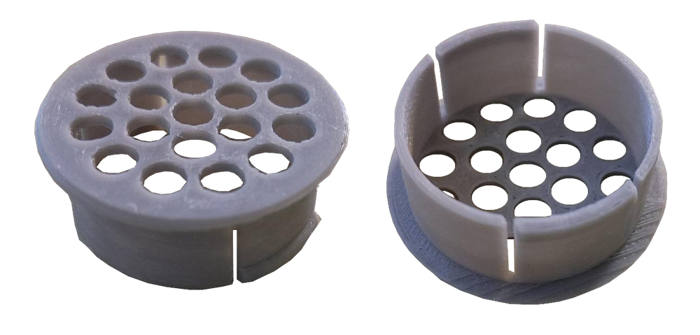Easy-clean tub drain strainer