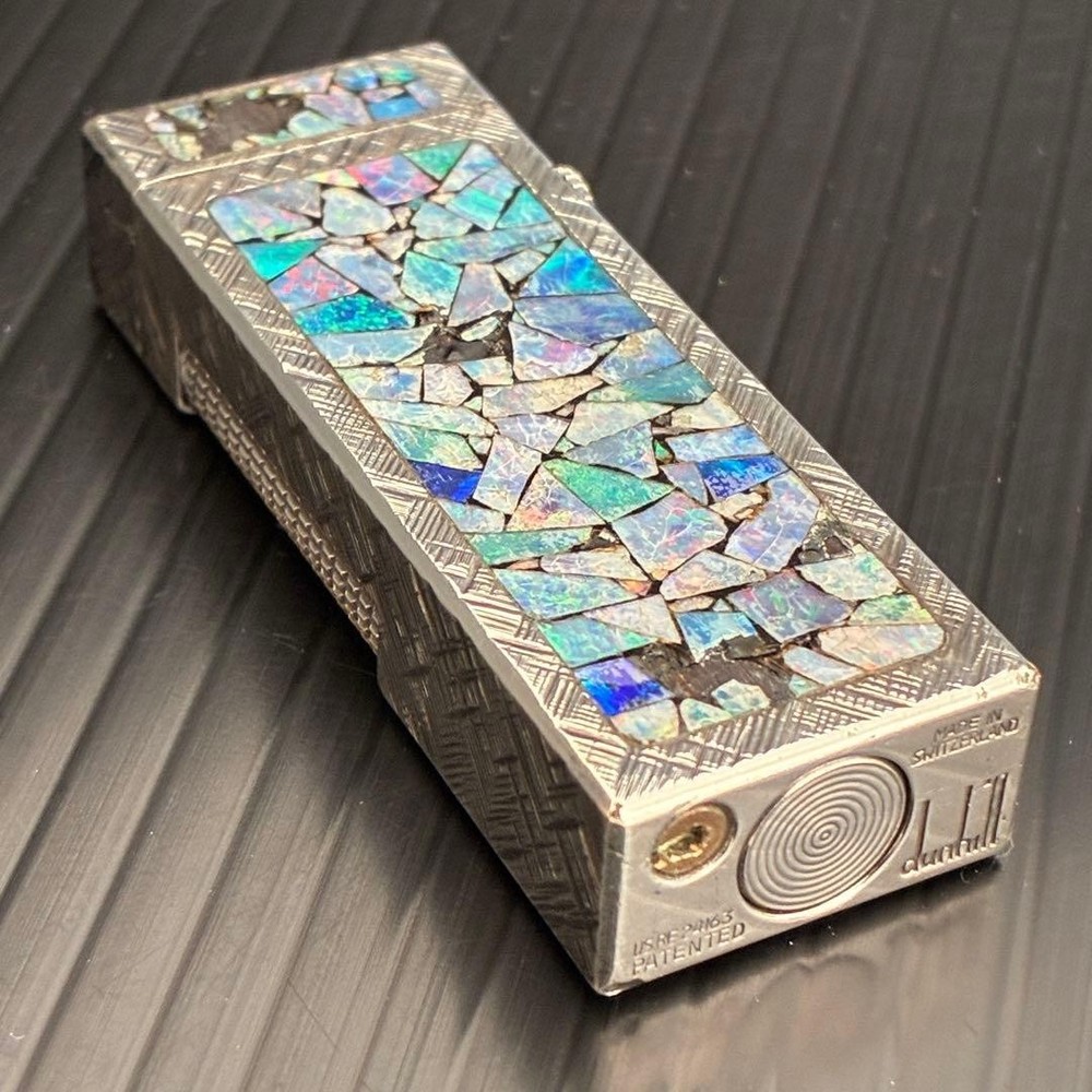 Dunhill Lighter Gold Wav Opal Pattern Working Condition