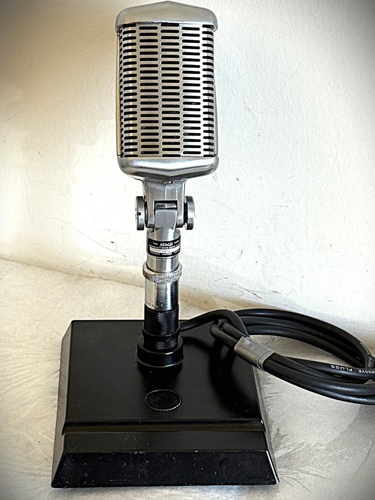 Vintage 1950's ASTATIC 77L Dynamic Microphone, original element, stand & cable