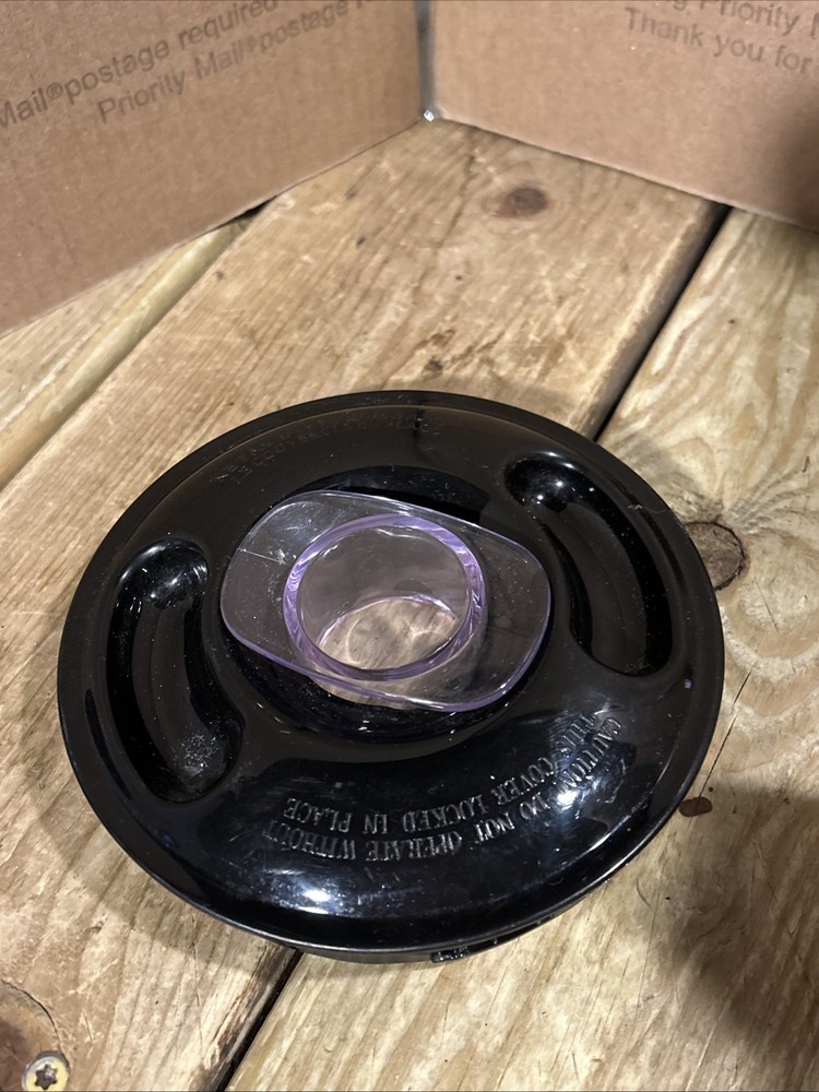 Back To Basics Smoothie Splash Pitcher Black Lid w/ Cap