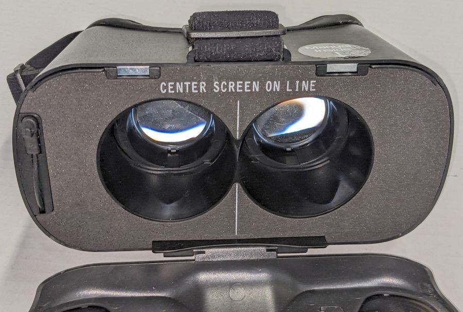 Tzumi VR Headset Dream Vision