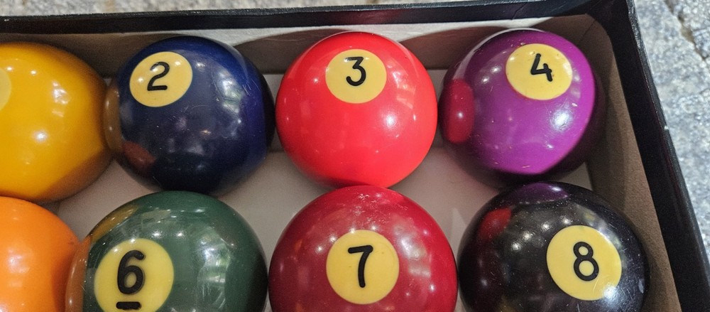 Vintage Billards Pool Ball Set