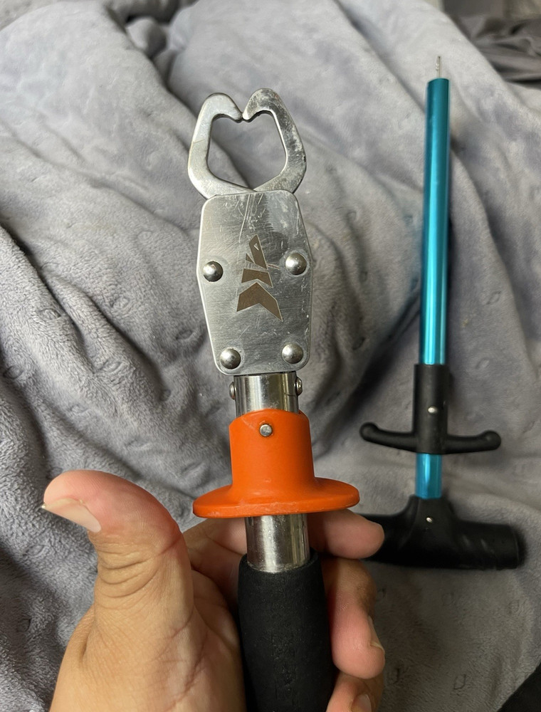 Fishing Hook Remover Tool Silver Black Orange Handle Handheld Hook Removal