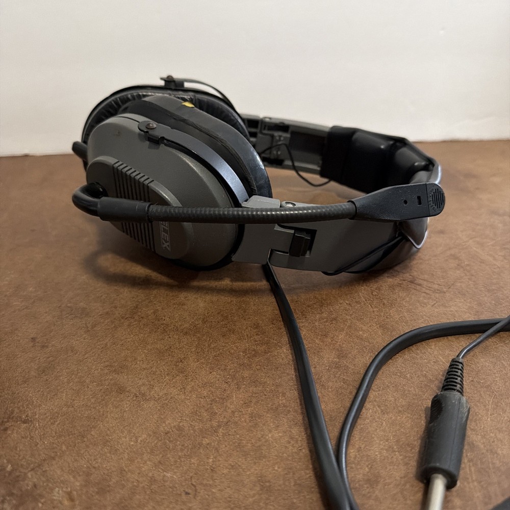 Telex Air 3100 Aviation Headset 2-Plug UNTESTED