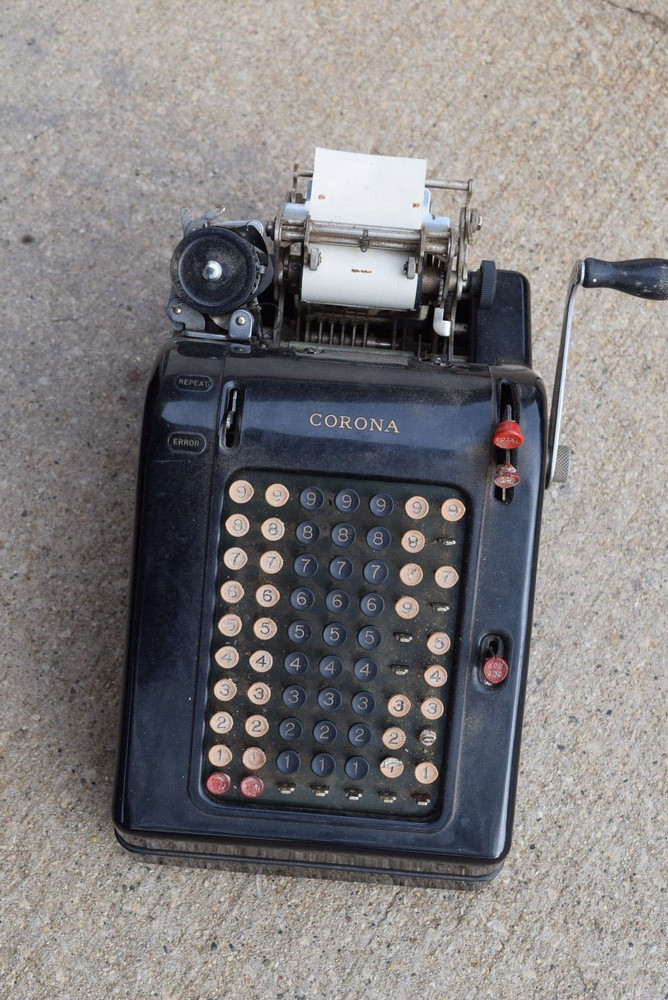 Vintage Smith & Corona Hand Crank Adding Machine