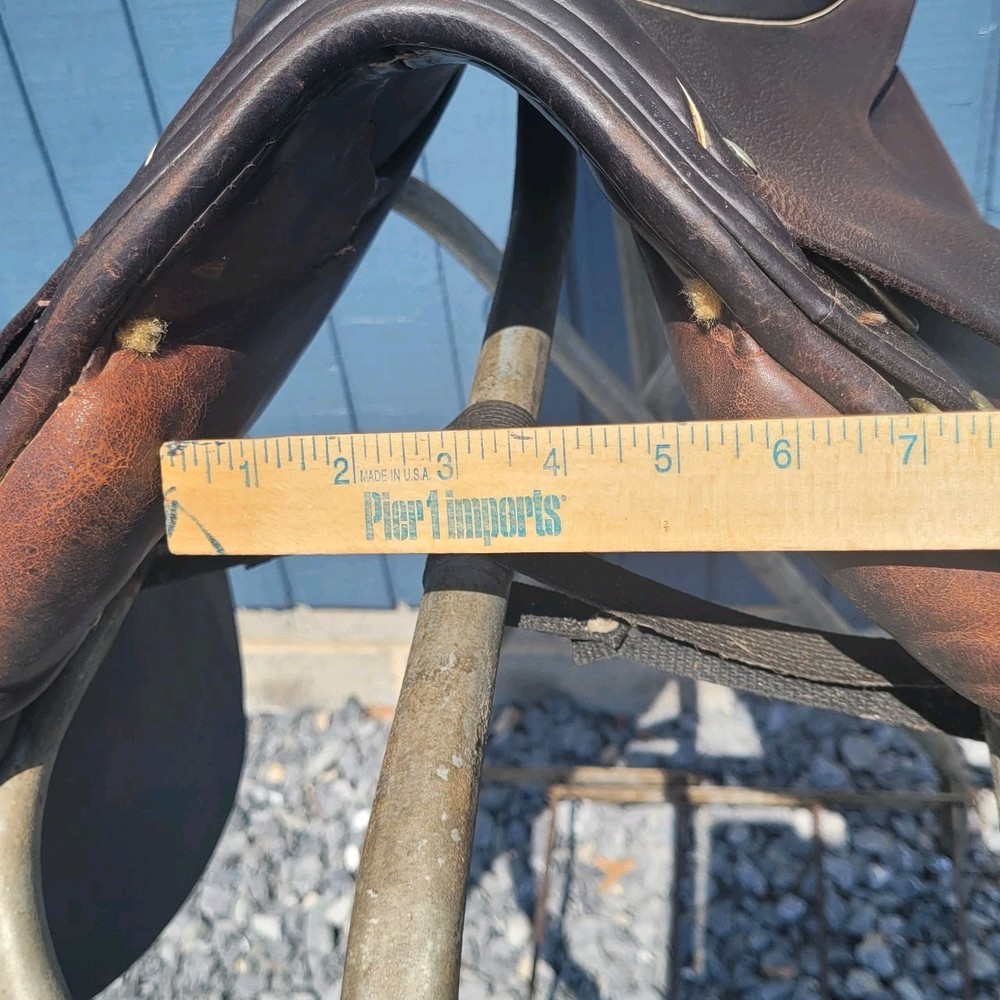 Stubben Dressage Saddle 17"