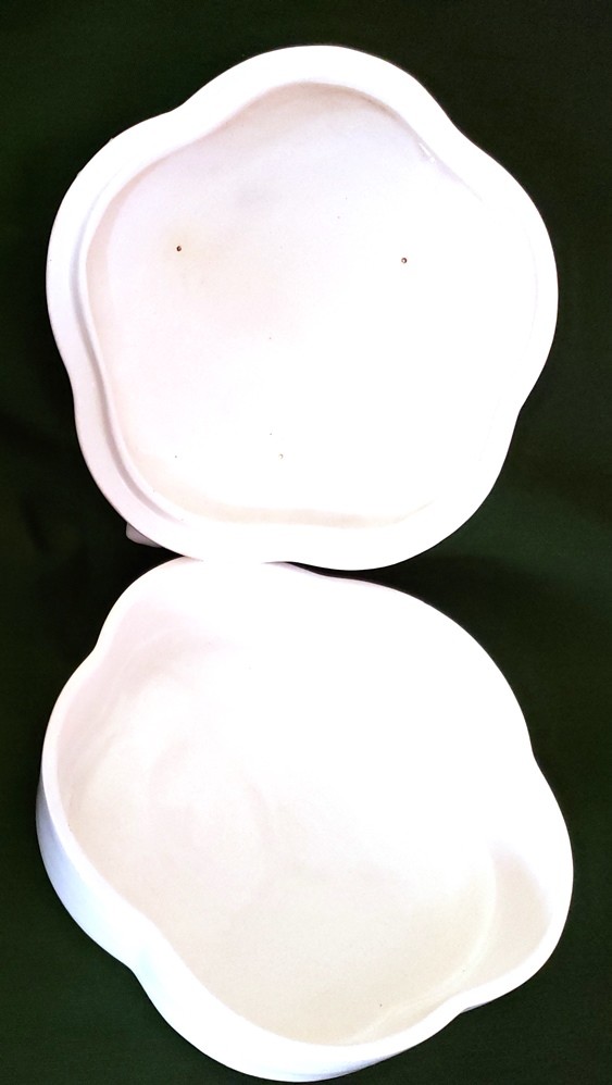 Unusual 5" Ceramic Trinket Dish Off-White