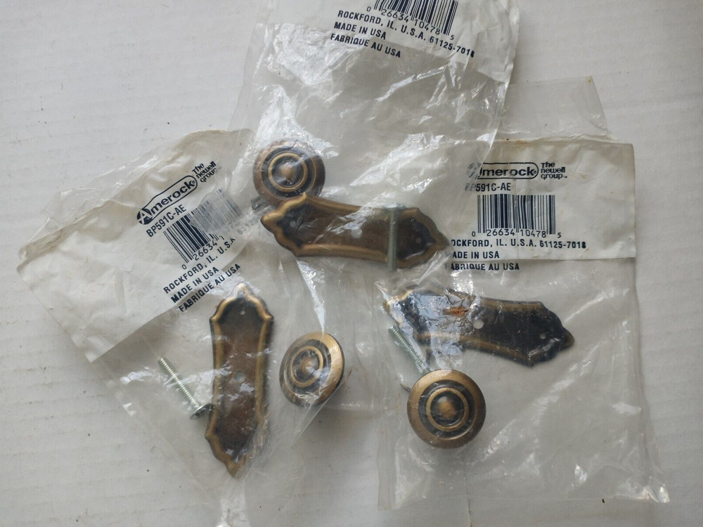 3 CABINET or drawer  Hardware  BRASS handle