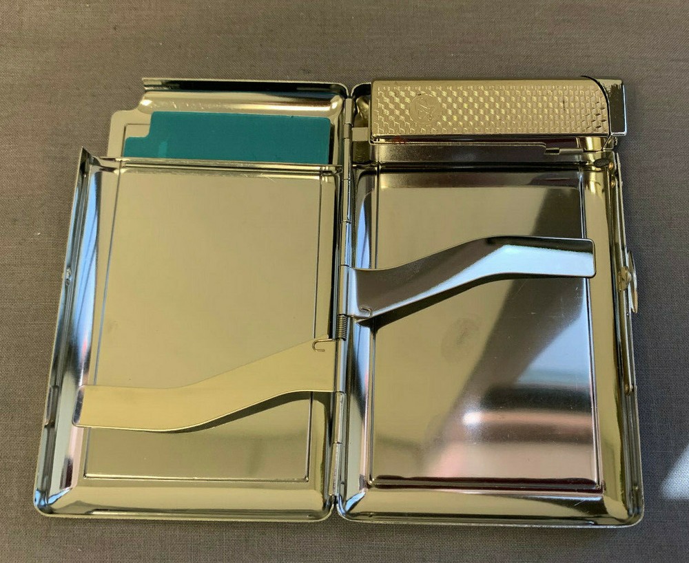 Abstract Background Em5 Cigarette Case with Built in Lighter Metal Wallet